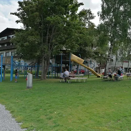 Gemutliche Mit Sauna Und Hallenbad Appartamento